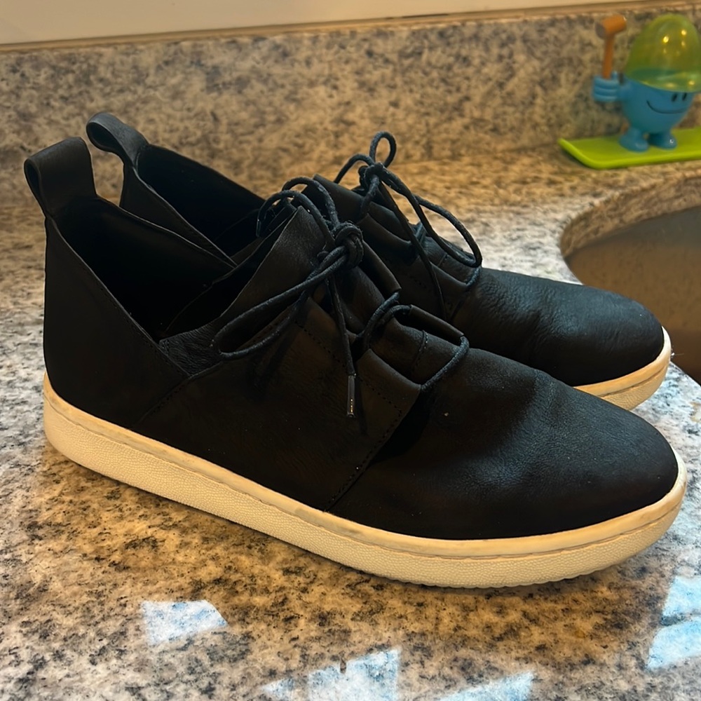 Eileen fisher suede sneakers 8